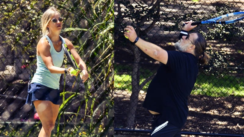 Herec Russell Crowe si zašel s přítelkyní na tenis.