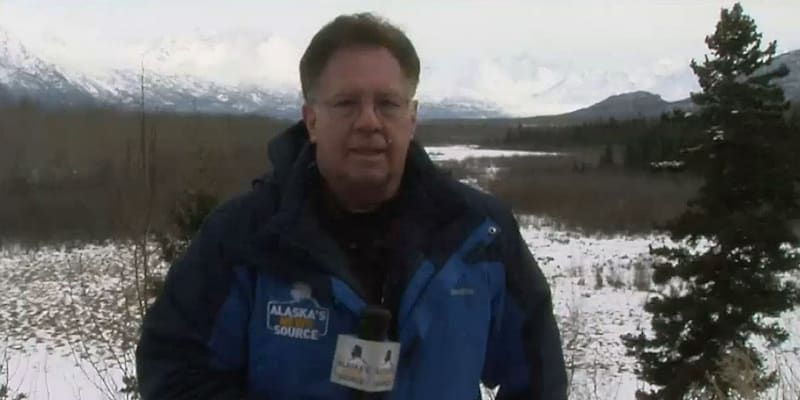 Reportér Alaskas News Source Dave Level