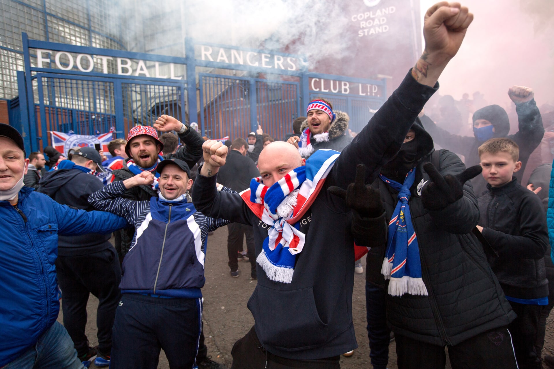 Fanoušci skotských Rangers FC jsou pověstní svou divokostí.