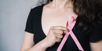 Naděje pro miliony žen: Australští vědci objevili nový gen zodpovědný za rakovinu prsu