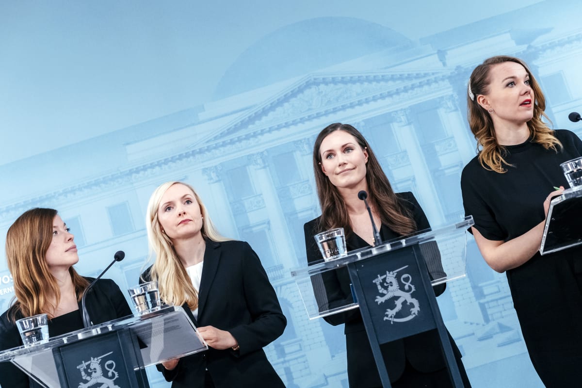 Finské vládě dominují ženy. Zleva ministryně školství Li Andersson, ministryně vnitra Maria Ohisalo, premiérka Sanna Marin a ministryně financí Katri Kulmuni.