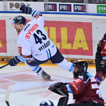 Bílí Tygři Liberec postupují do finále hokejové extraligy. V sedmém zápasu semifinálové série se Spartou jim pomohl gólem i Ondřej Vitásek.