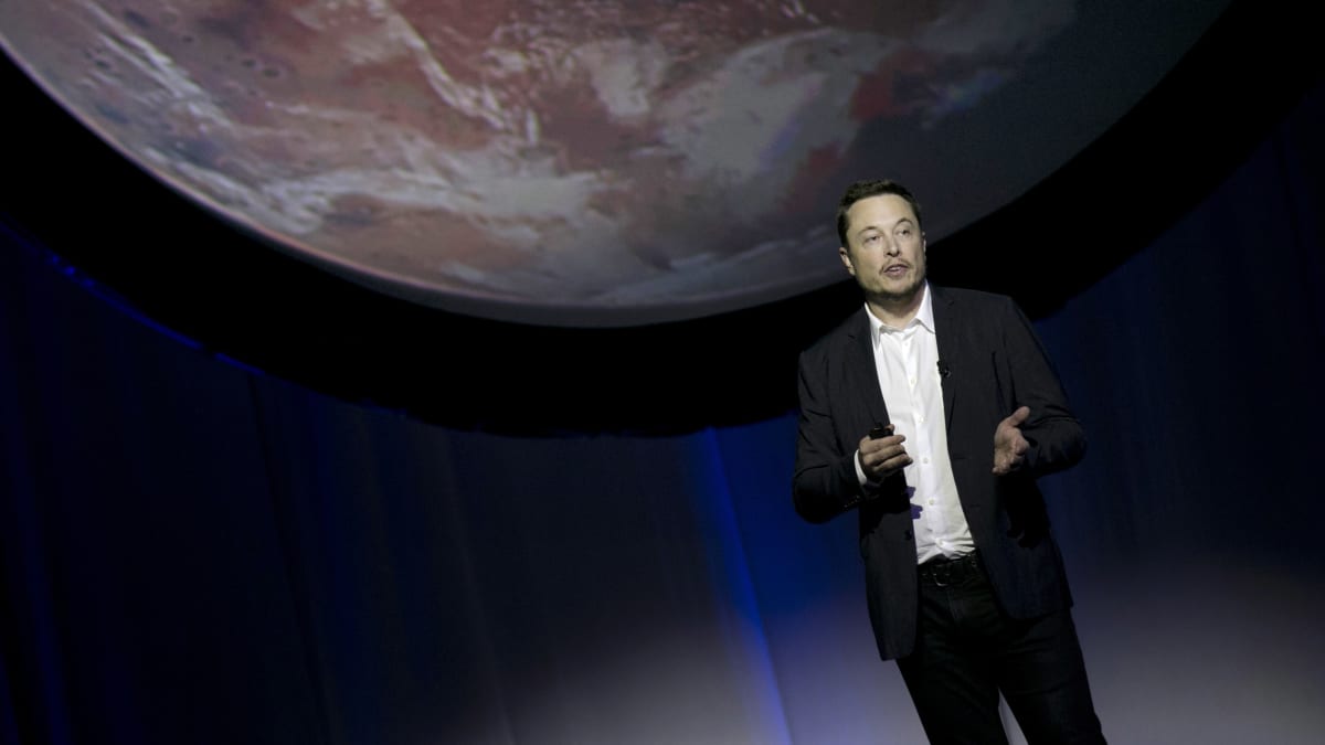 Národní úřad pro letectví a vesmír (NASA) si pro příští misi na Měsíc vybral k výrobě lunárního přistávacího modulu společnost SpaceX podnikatele Elona Muska. 
