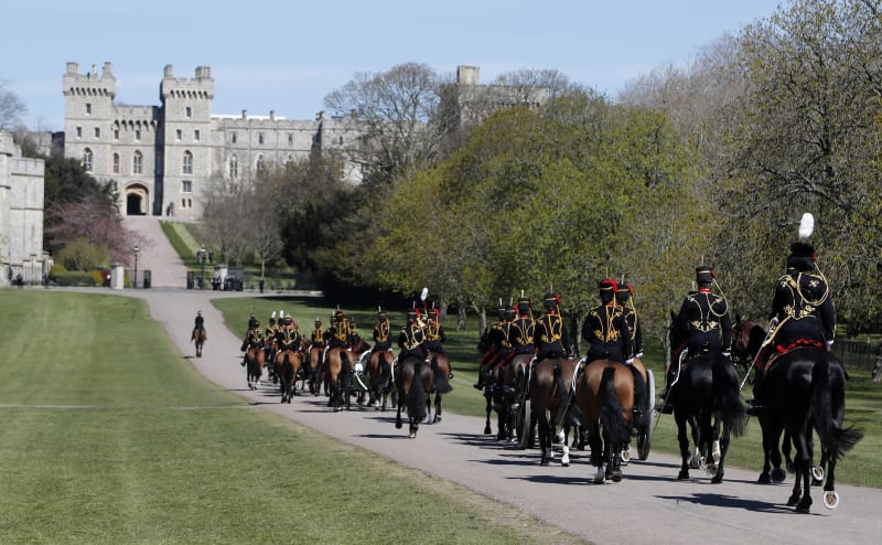 Královské jednotky míří na pohřeb prince Philipa.