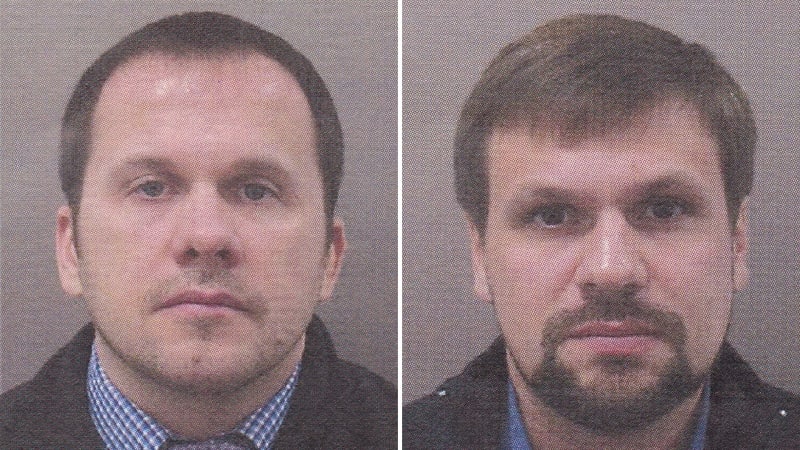 Policie pátrá po dvou lidech (údajných ruských agentech), kteří se jmenují Alexandr Miškin a Anatolij Čepiga, v souvislosti s výbuchem skladu ve Vrběticích.