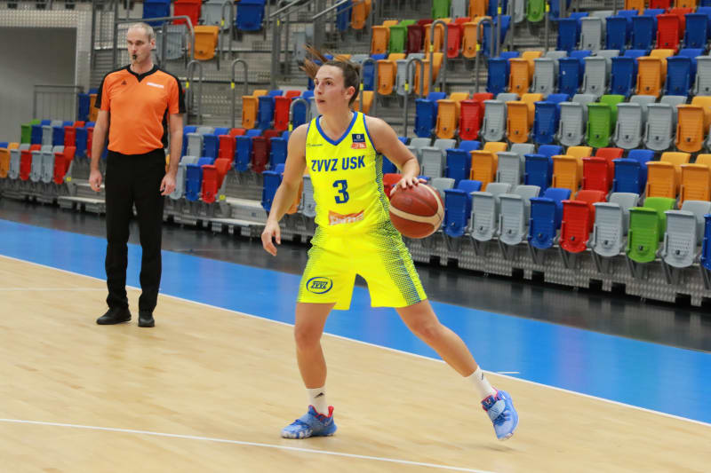 Slovinská basketbalistka Teja Oblaková 