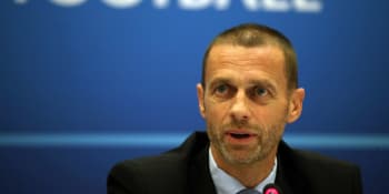 Euro bylo nefér, přiznává šéf UEFA. Formát „od Sevilly po Baku“ už nepodpoří