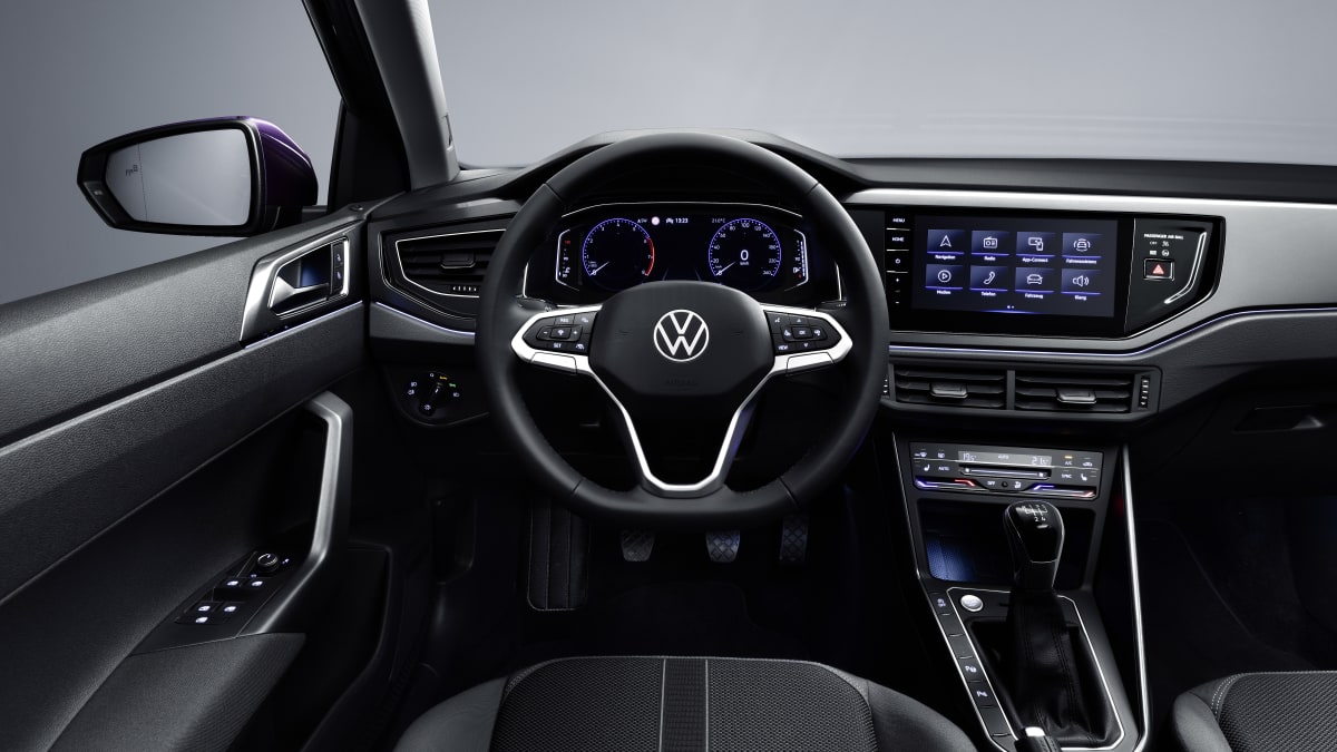 Interiér modernizovaného Volkswagenu Polo ve výbavě Style