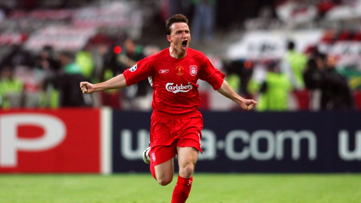 Vladimír Šmicer se raduje z gólu při svém životním zápase za FC Liverpool ve finále Ligy mistrů 2005 v Istanbulu.