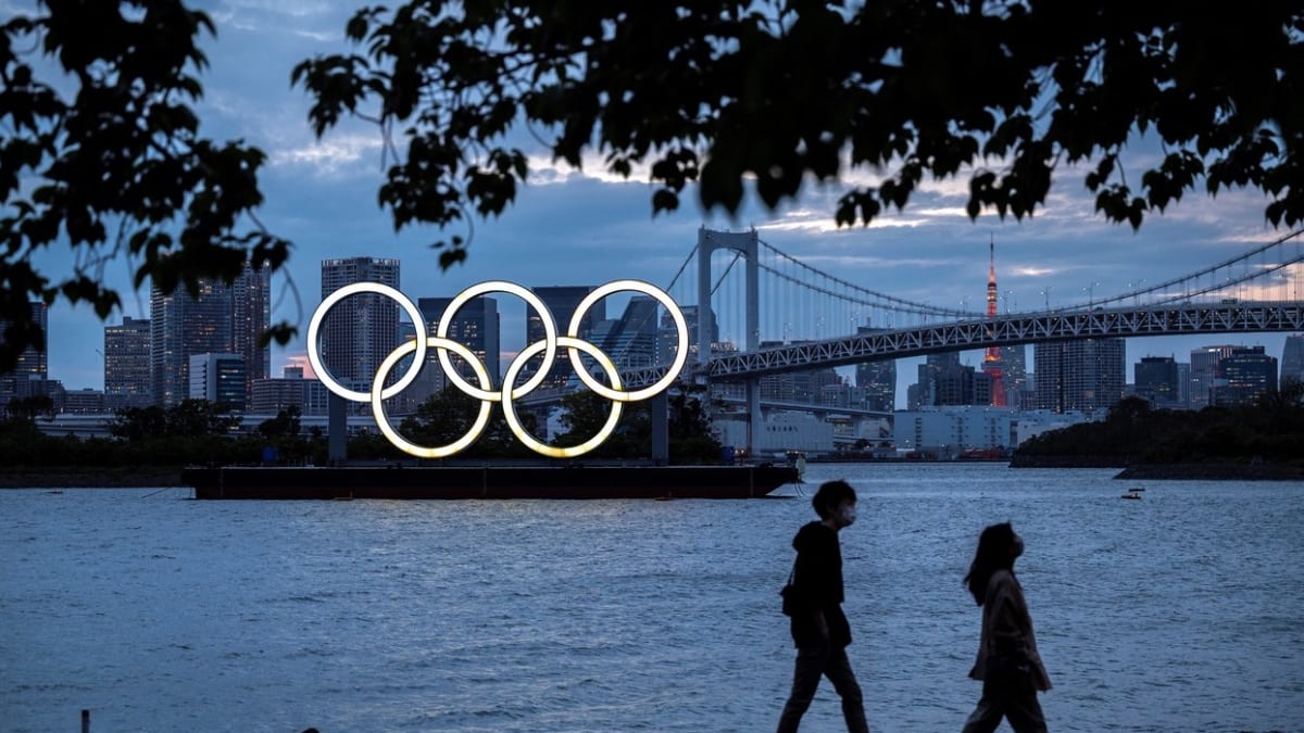 Na stadiony v Tokiu bude smět během olympiády přijít maximálně 10 000 diváků.