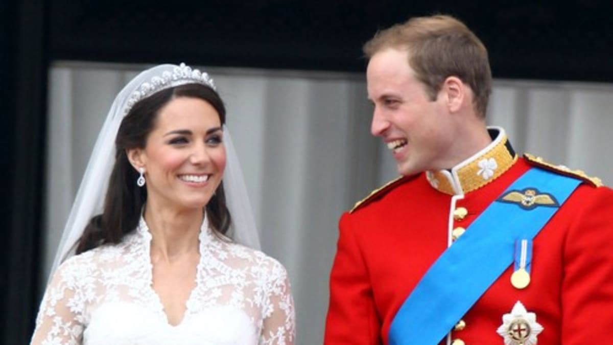 Než si Kate s Williamem řekli své ano, rozešli se. Se svými pochybnostmi se princ svěřil královně a otci princi Charlesovi.