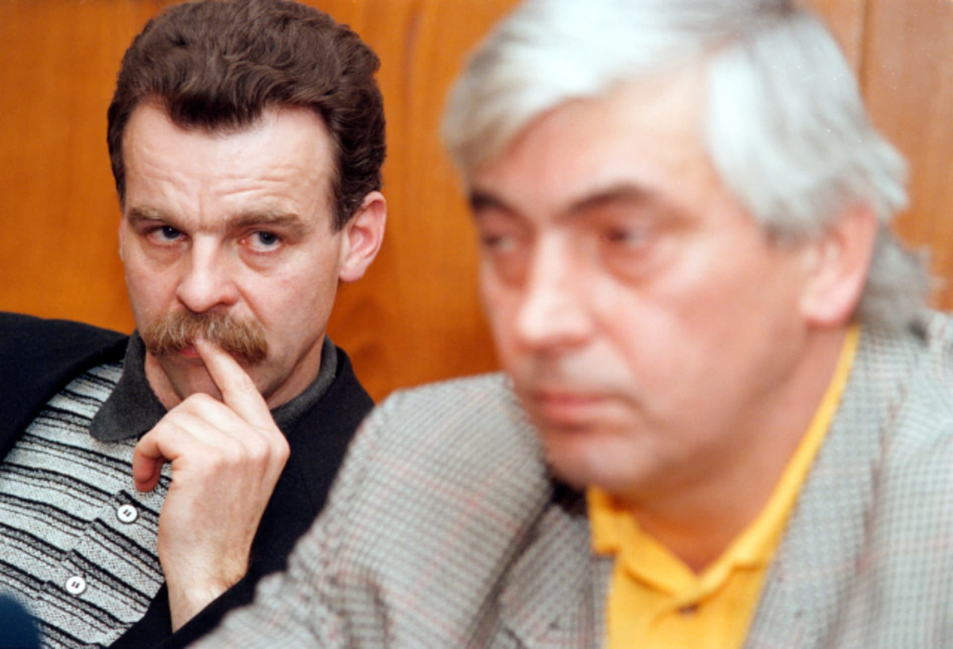 Slavomír Lener (vlevo) a jeho osudový trenérský kolega Ivan Hlinka v roce 1997