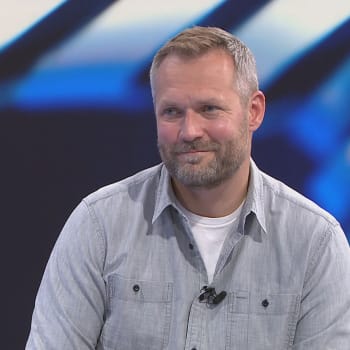 Komentátor MMA Ondřej Novotný v pořadu Interview