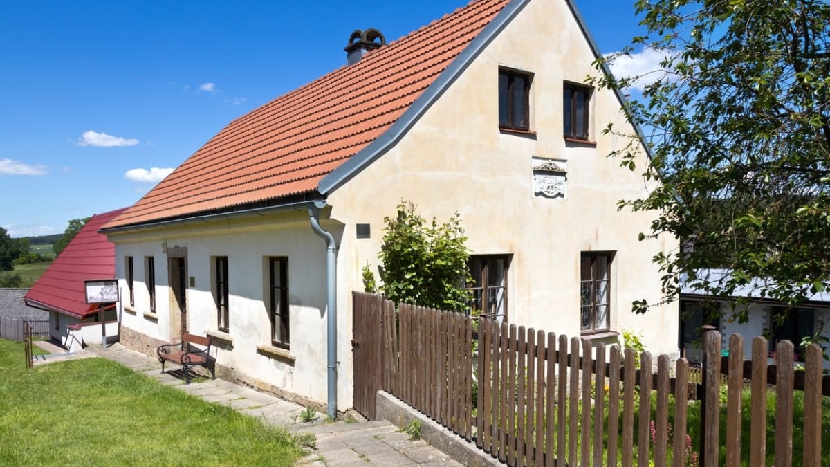 Nový vlastníci domu mohou po krátce po koupi narazit na netušené problémy. (Ilustrační fotografie)