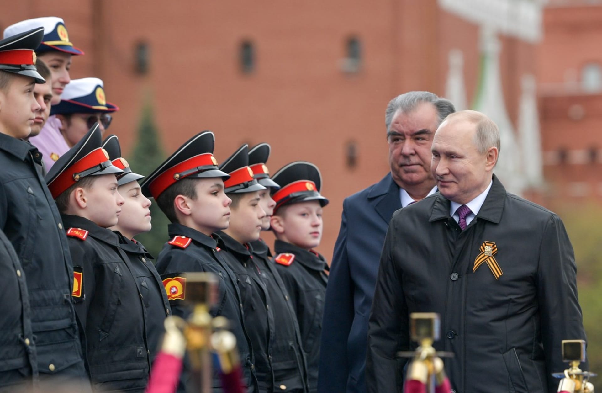 Na přehlídce promluvil prezident Putin také k vojákům.