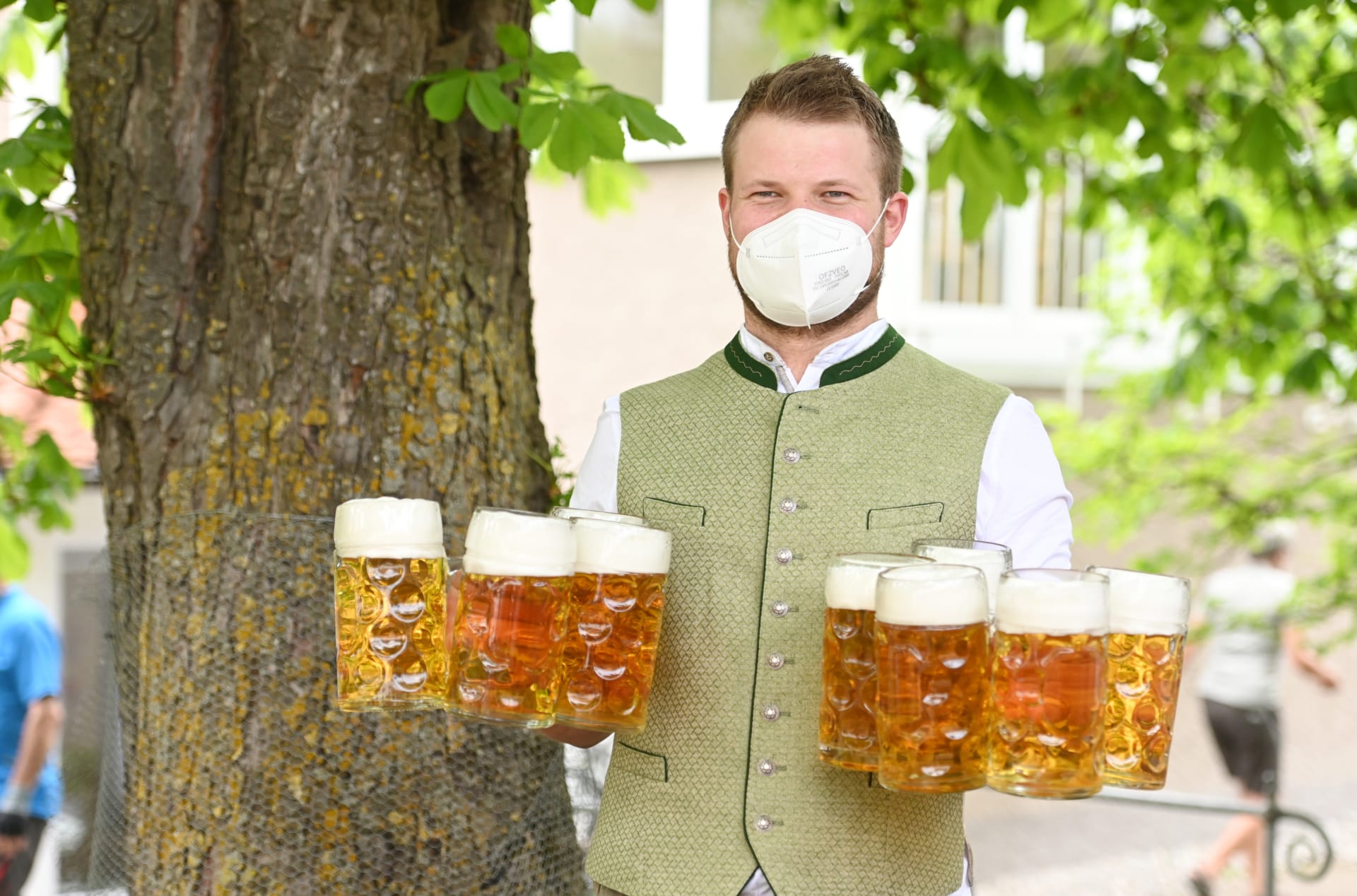 Od pondělí 17. května si lidé mohou konečně dojít na čepované pivo na zahrádku.