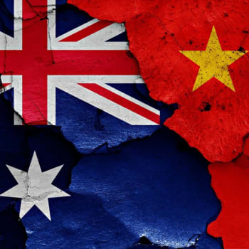 Australská a čínská vlajka