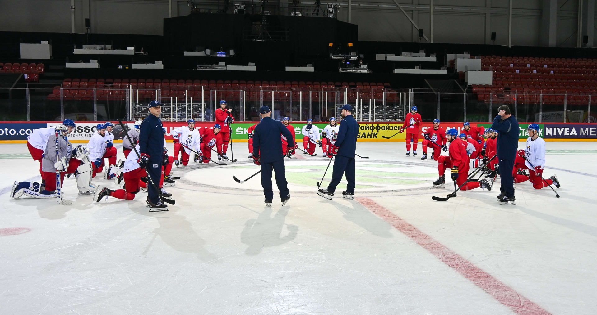 Česká hokejová reprezentace odehraje všechny zápasy ve skupině MS v rižském Olympijském sportovním centru, tedy na menším ze dvou hostitelských stadionů.