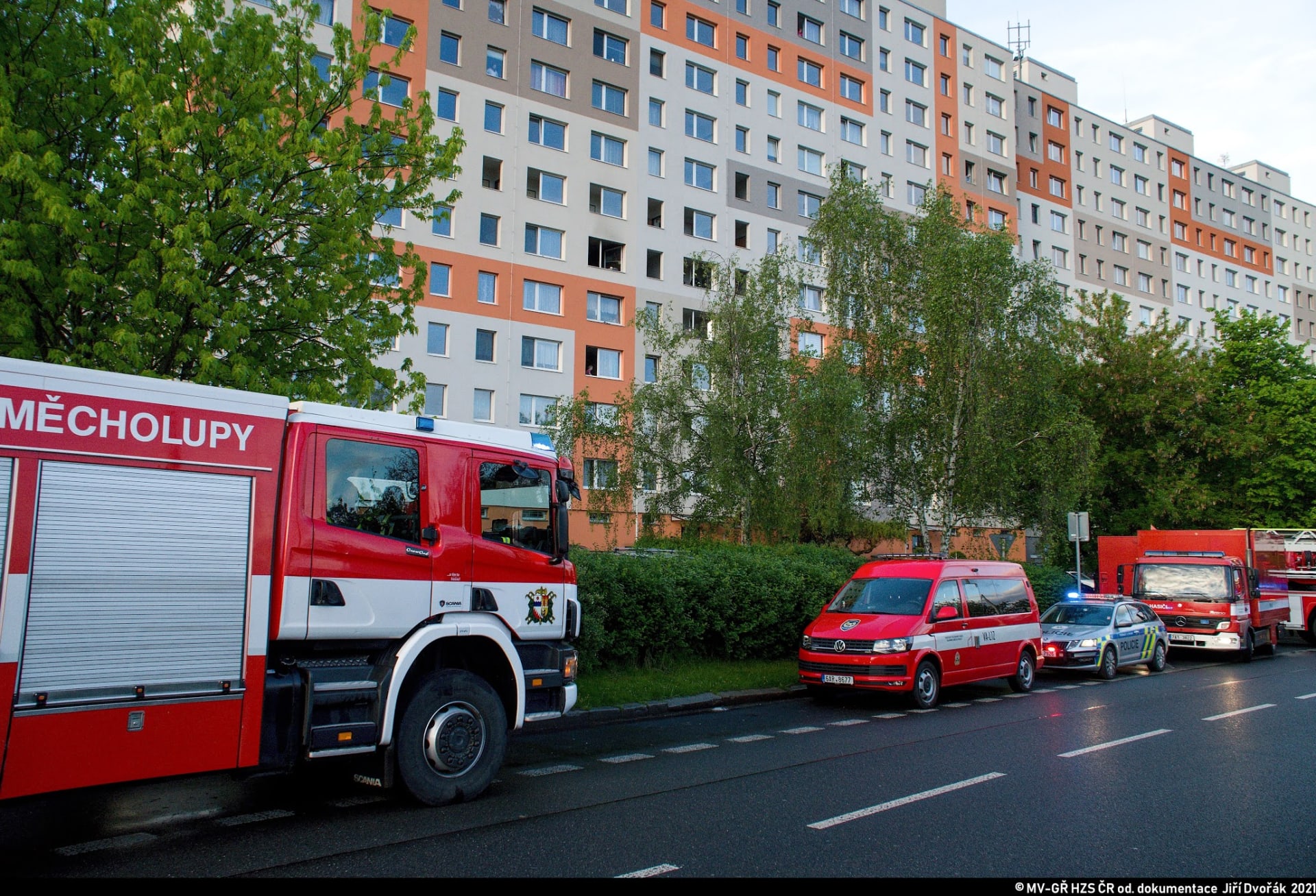 Policie obvinila muže, který minulou neděli úmyslně zapálil byt v Praze 10.