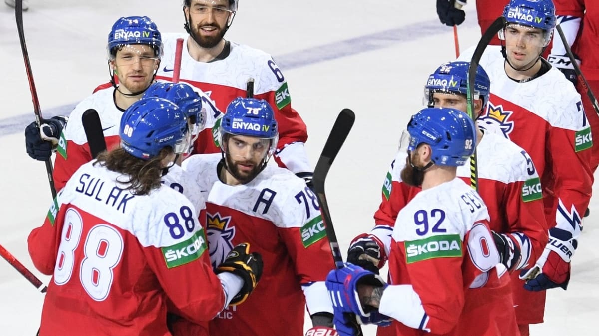 Čeští hokejisté nepodávali prvních 40 minut v zápase proti Dánsku přesvědčivý výkon. (Snímek z utkání s Běloruskem)