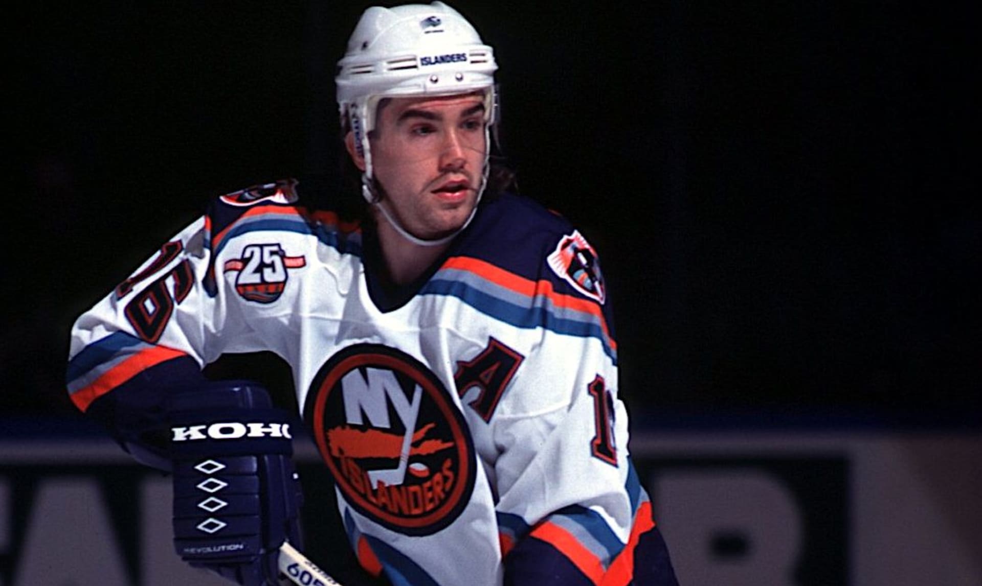 Žigmund Pálffy v dresu klubu NHL New York Islanders