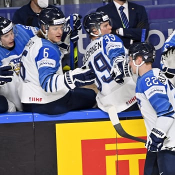 Finský hokejový tým na MS v hokeji v Rize 2021