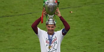 Ronaldo, Mbappé, Lewandowski. Euro 2021 je plné hvězd. Kdo má nejnabitější soupisku?
