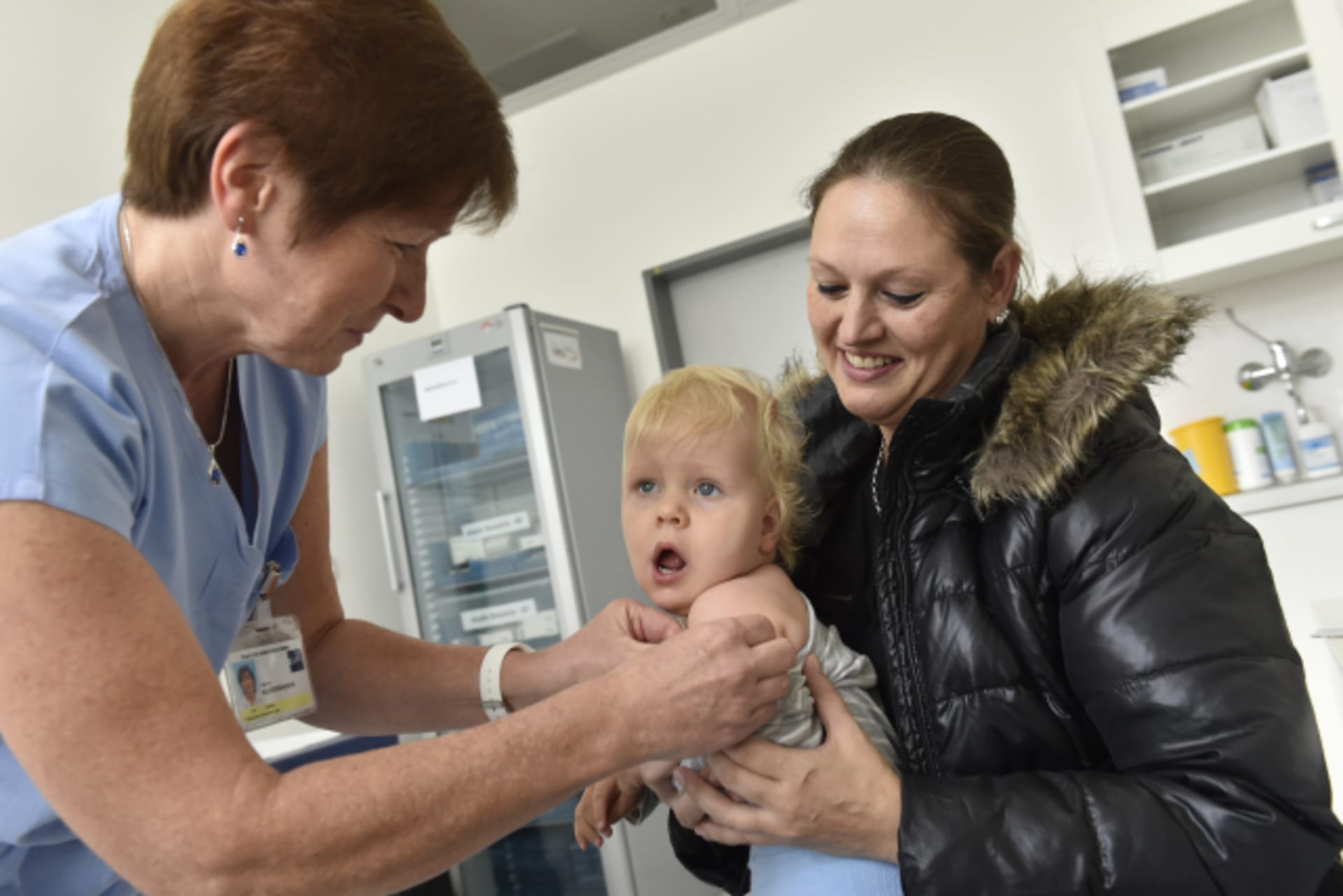 U dětí zatím není možné vygenerovat zadarmo během chvíle potvrzení o očkování. (Ilustrační foto)