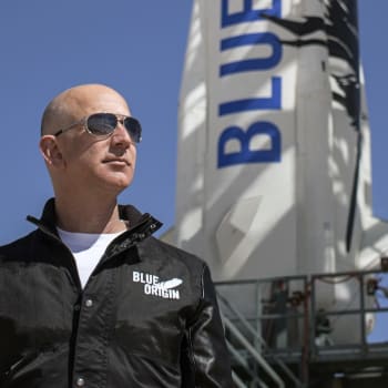 Jeff Bezos se už v červenci vydá do vesmíru na palubě stroje vlastní společnosti Blue Origin.