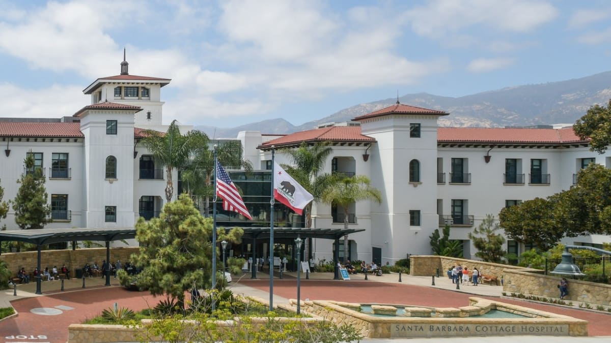 Luxusní kalifornská nemocnice Santa Barbara