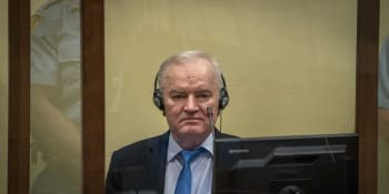 Doživotí pro Mladiče. Tribunál v Haagu mu potvrdil trest za genocidu ve Srebrenici