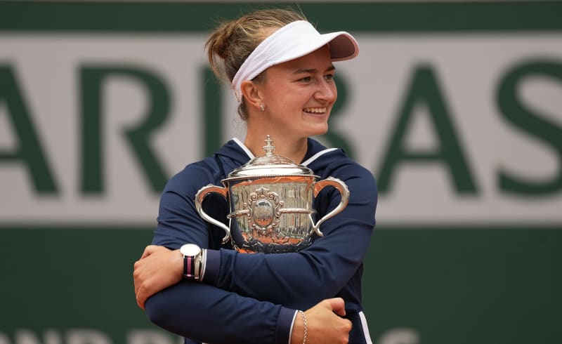 Šťastná Barbora Krejčíková. Na Roland Garros si splnila sen.