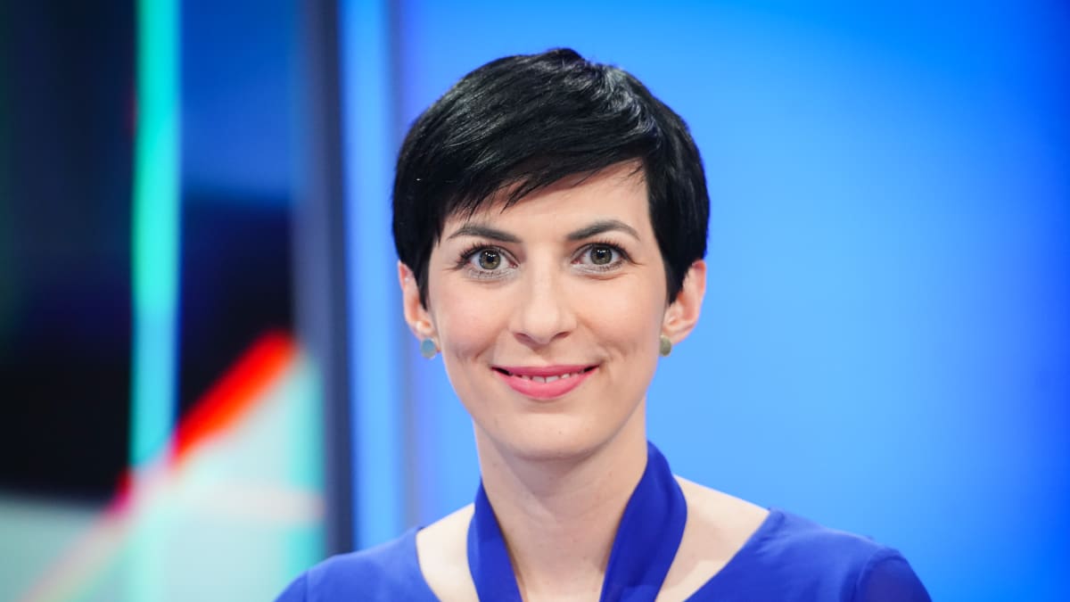 Markéta Pekarová Adamová (TOP 09) dříve své rodiče kritizovala za to, že nechodili k volbám.