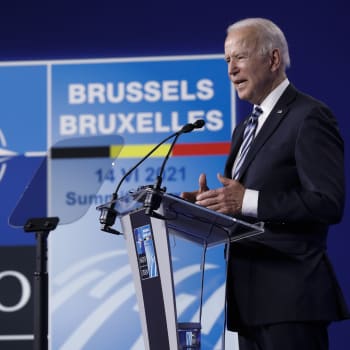 Joe Biden na summitu NATO v Bruselu