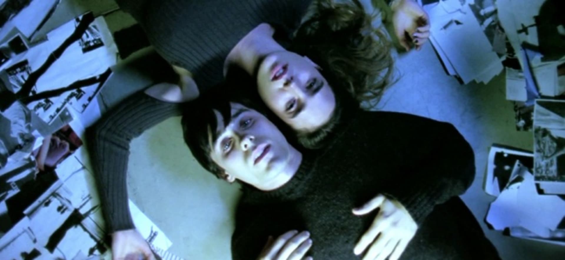 Requiem za sen je mrazivý snímek o uživatelích drog.