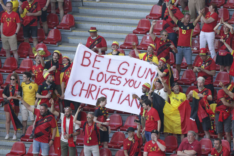 Belgičané vzdali hold dánskému fotbalistovi Christianu Eriksenovi.