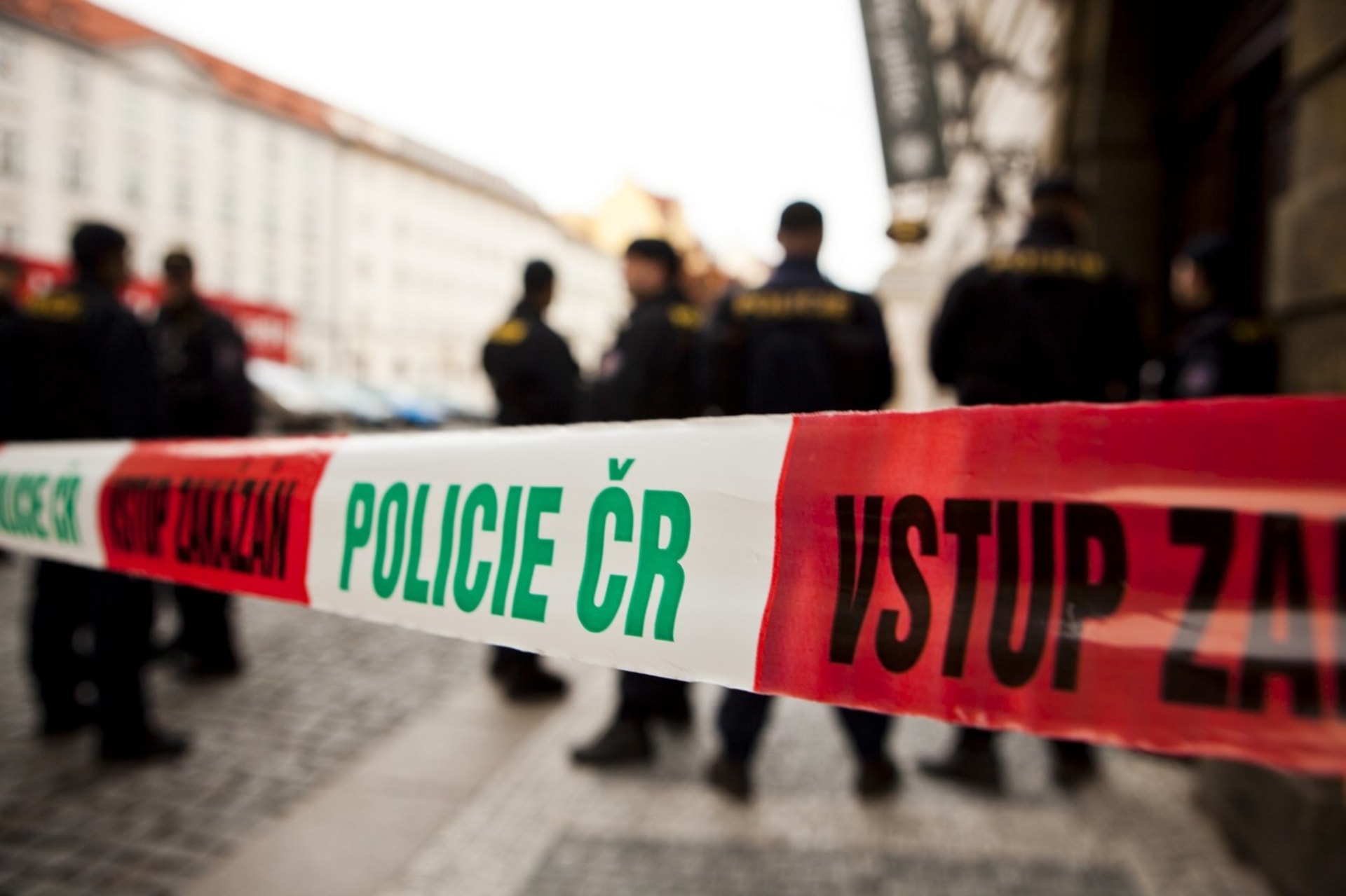 V pražské Libni leželo mrtvé tělo, policie případ vyšetřuje. (ilustrační foto)