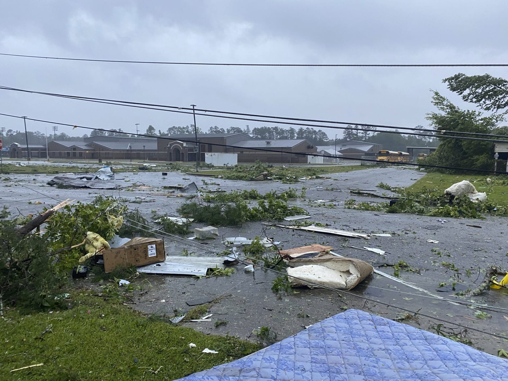 Tropická bouře nejspíš zavinila tragickou nehodu v Alabamě.