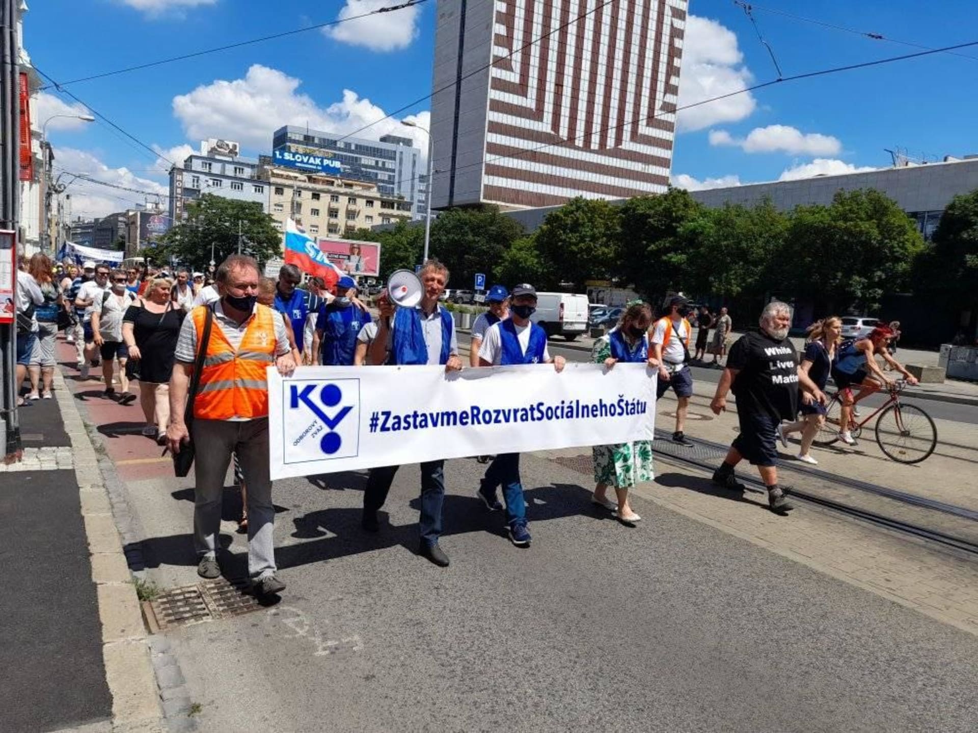 V Bratislavě se demonstrovalo. (autor: Facebook/Odborový svaz KOVO)