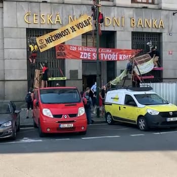 Obsazení České národní banky ekologickými aktivisty