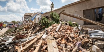 Vláda přidá miliardu na opravy škod po tornádu. Pomůže jihu Moravy i Ústeckému kraji