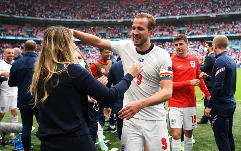 Spokojený Harry Kane po postupu přes Německo do čtvrtfinále Eura