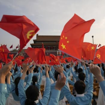 V Pekingu začaly oslavy stého výročí založení Komunistické strany Číny