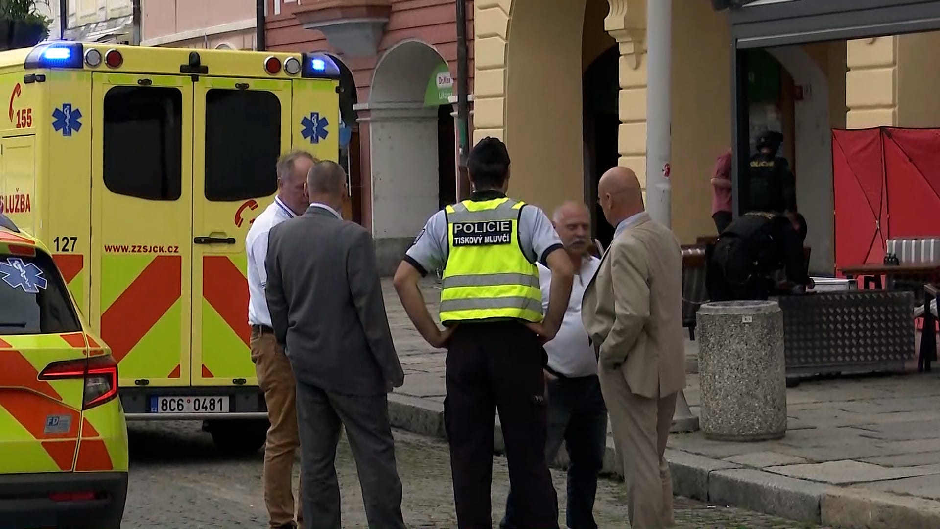 V Českých Budějovicích ve středu odpoledne zasahovala policie v jednom z místních obchodů.