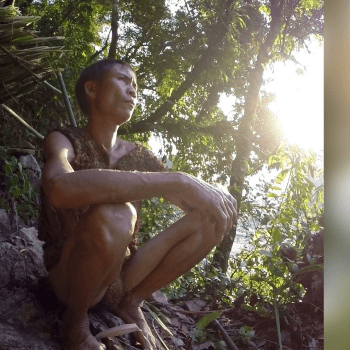  Devětačtyřicetiletý Ho Van Lang žil 41 let ve vietnamské džungli jen se svým otcem a bratrem Tri. (Zdroj: Desert Island Experiences)
