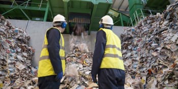 Češi by za zpracování odpadu mohli ušetřit. Stát prý ale brání vzniku konkurence