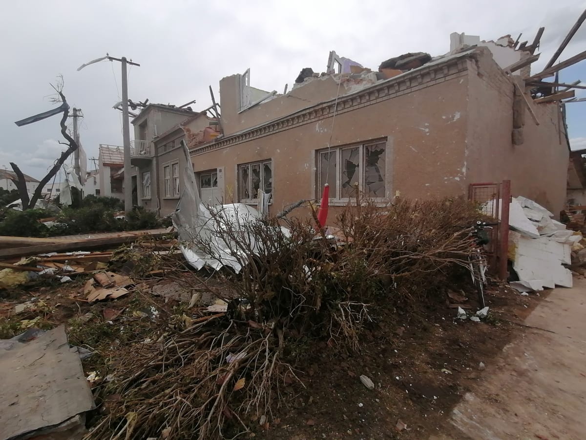 Lužice, 25. června, apokalypsa v centru obce