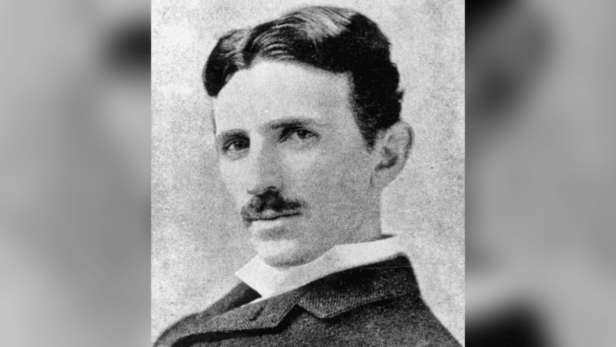 Geniální vědec Nicola Tesla získal více než 700 patentů. Narodil se před 165 lety.