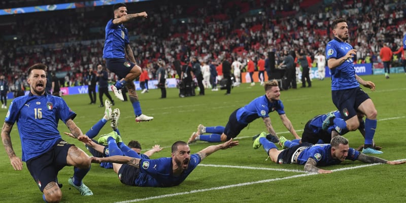  Italové si svou druhou výhrou v historii na mistrovství Evropy splnili sen.