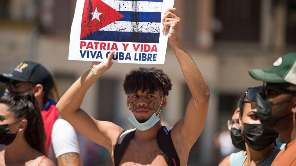 Demonstrace na Kubě jsou největší od roku 1994.